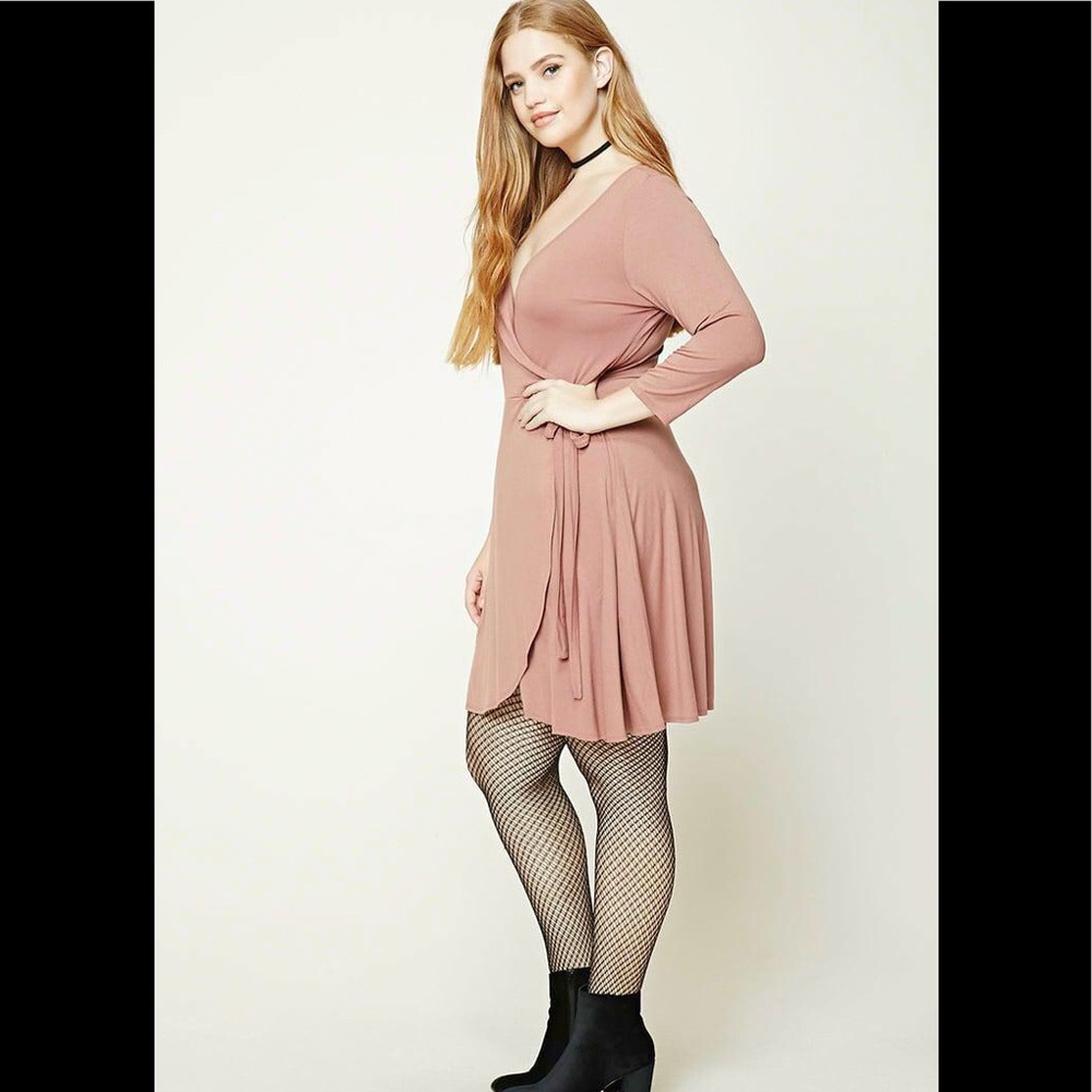 Faux plus size F21 wrap dress